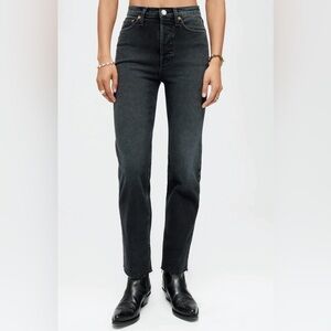 RE/DONE Comfort stretch high rise stove pipe jean in washed noir - black